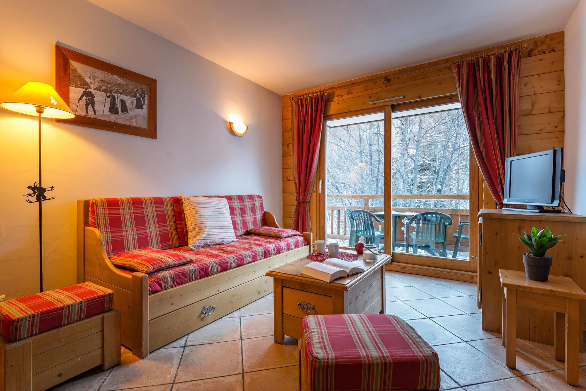 Lagrange Vacances Le Hameau Du Rocher Blanc セレ・シュヴァリエ エクステリア 写真