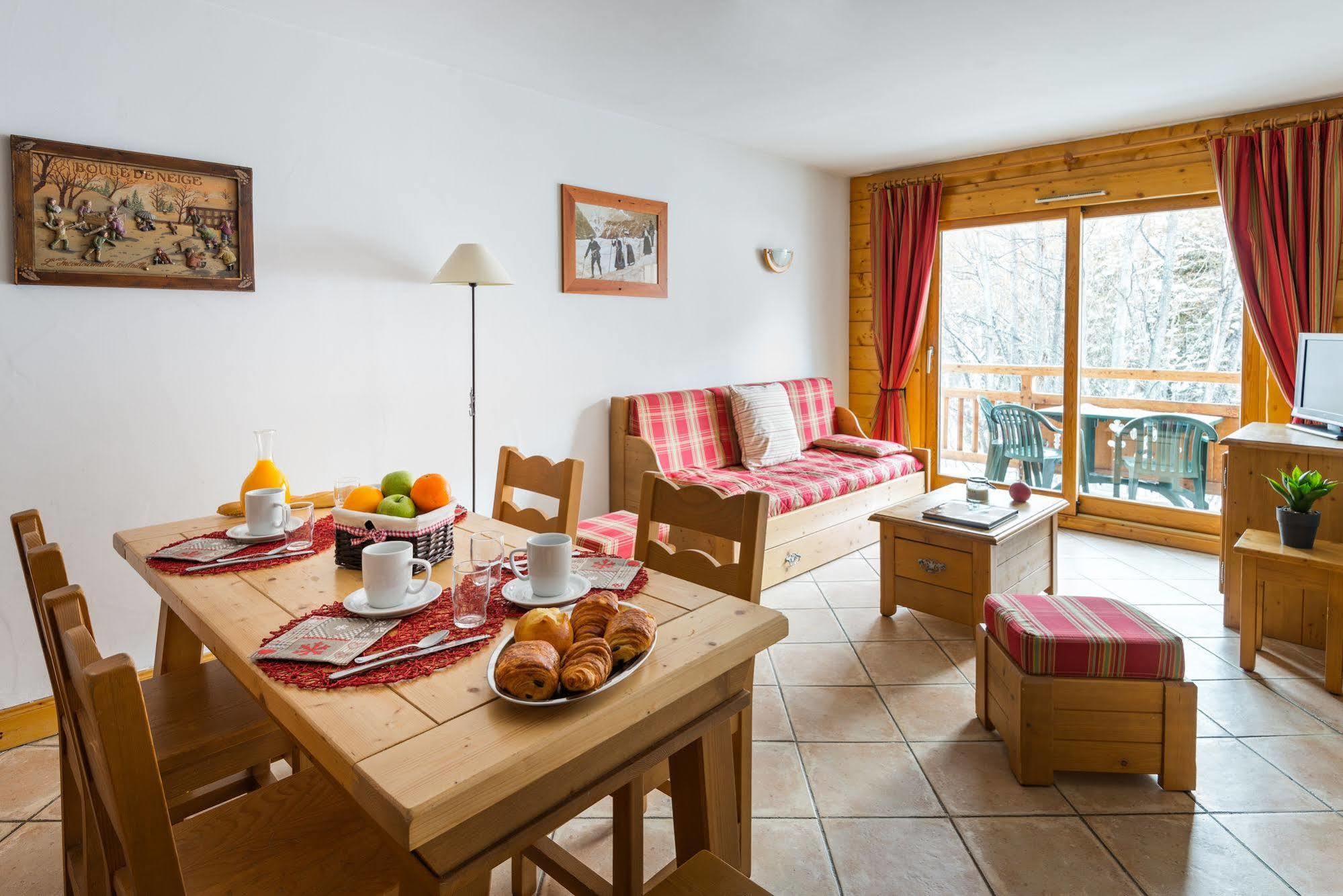 Lagrange Vacances Le Hameau Du Rocher Blanc セレ・シュヴァリエ エクステリア 写真