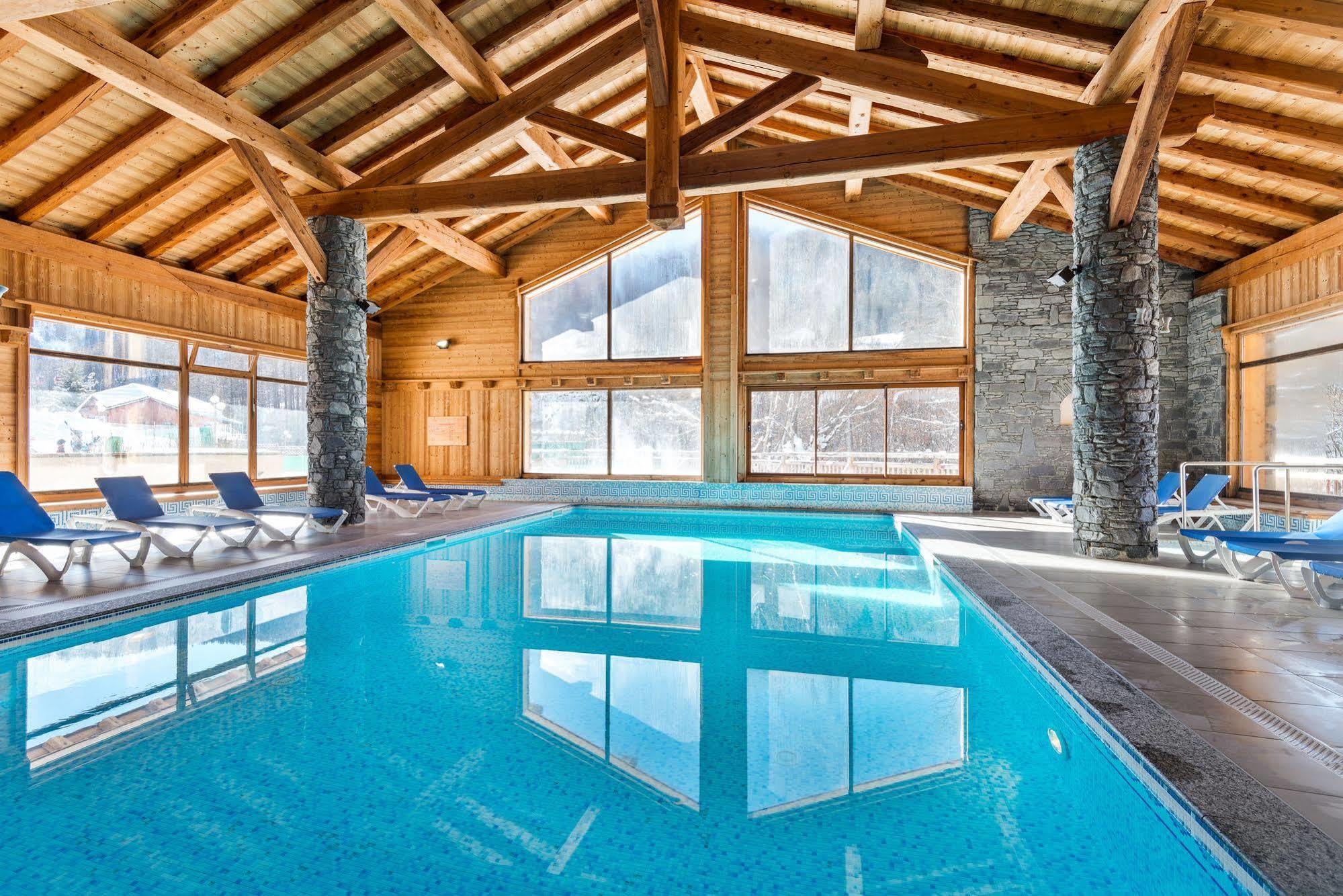 Lagrange Vacances Le Hameau Du Rocher Blanc セレ・シュヴァリエ エクステリア 写真